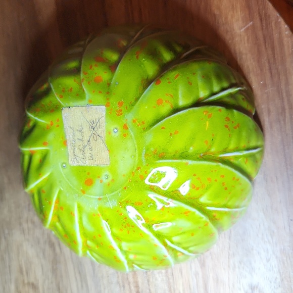 Vintage 5 in Ceramic splattered artichoke bowl - Picture 3 of 6